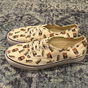 NWOT Pineapple Skeleton Tiki Sneaker - Rare